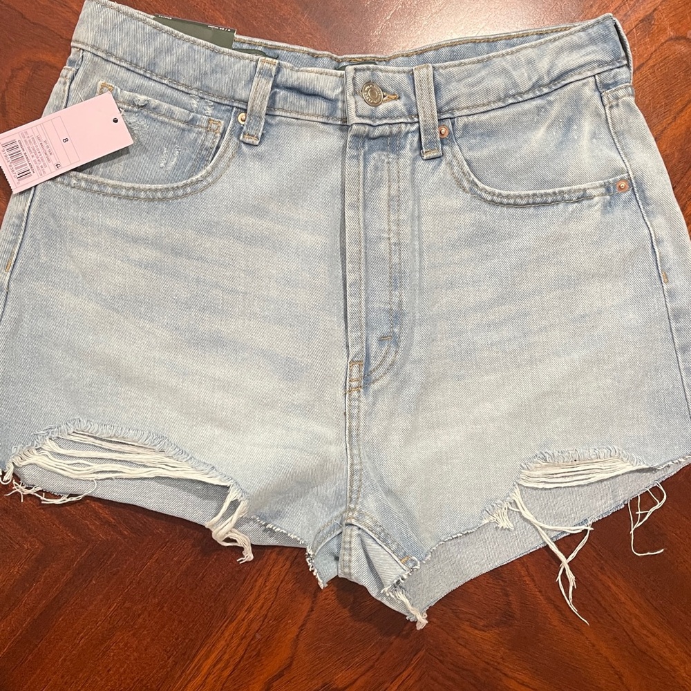 NWT womens highest rise cutoff jean shorts‎ size 8/29 waist